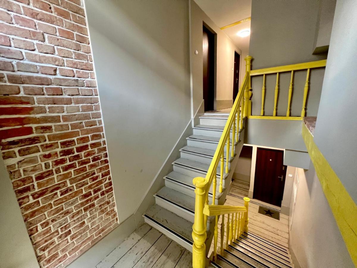 Apartment Red&yellow Centrum