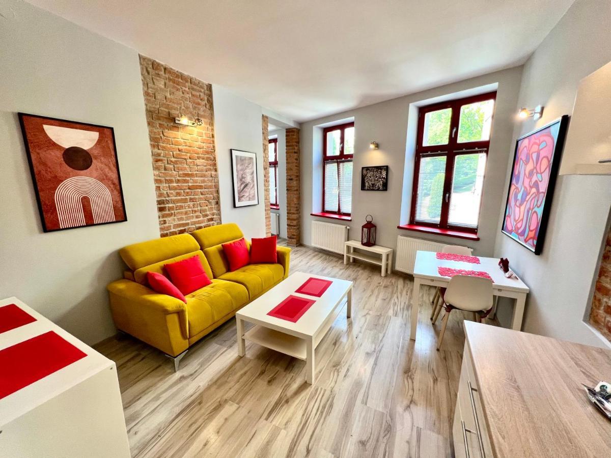 Apartment Red&yellow Centrum